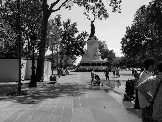 004_république NB 004 740