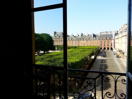 007_finestra hugo 740