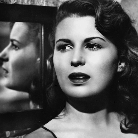 09_R_silvana mangano 480