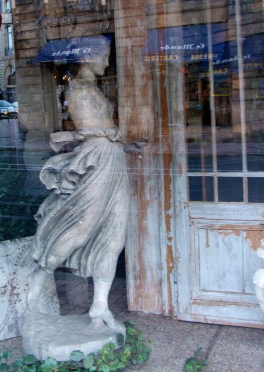 002_déesse x vasesco 180