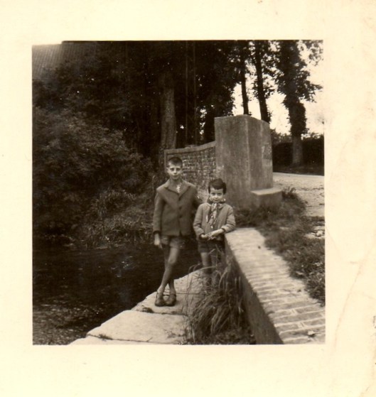 001_frère et soeur_1957 740