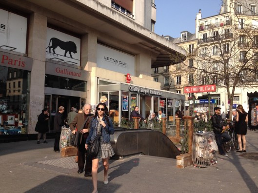 002_place de clichy 1 180