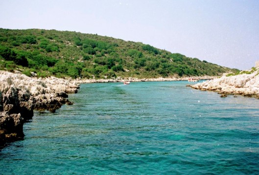 004_paxos 1990 (121) 180